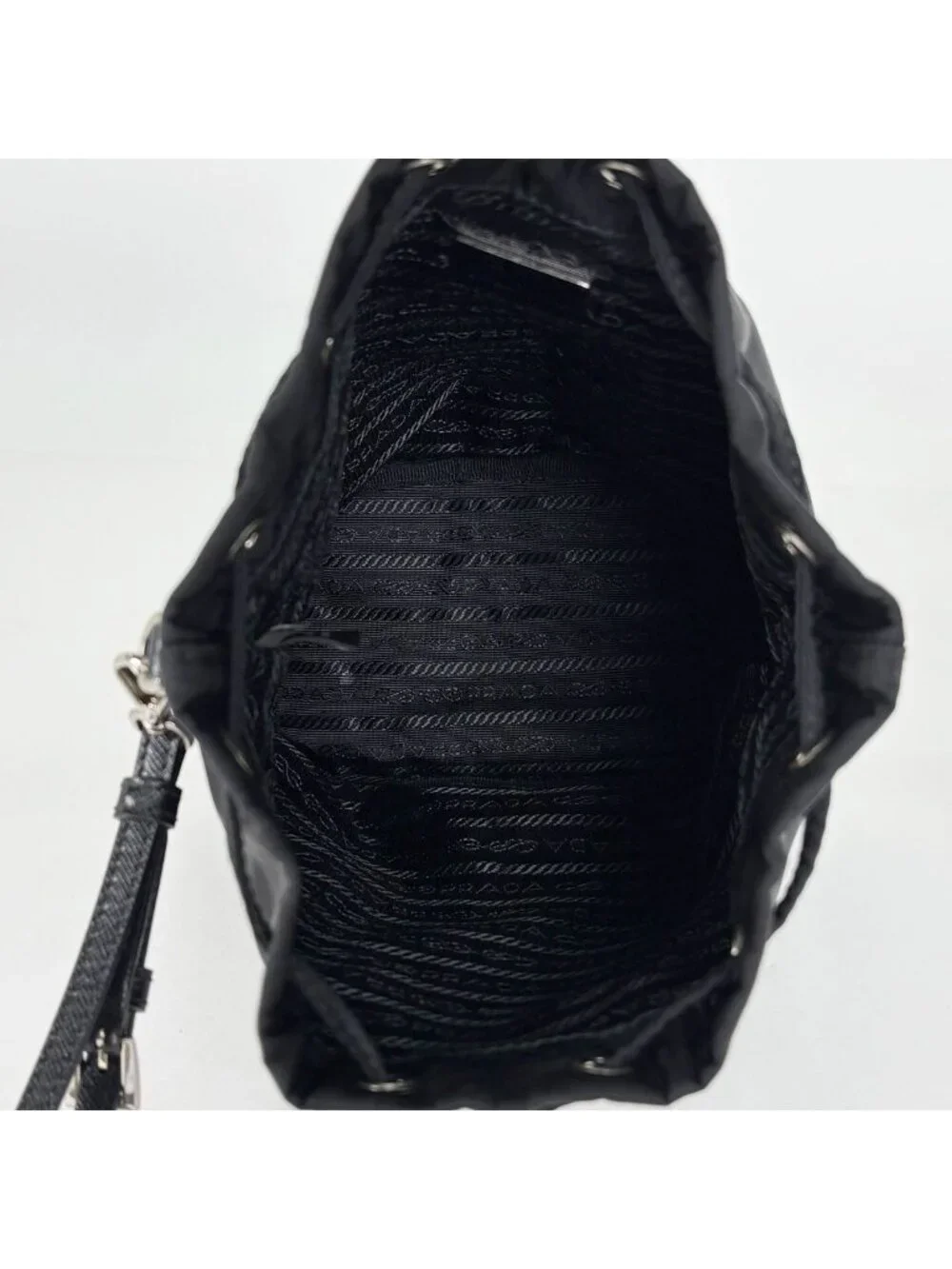 Prada Pouch Drawstring Nylon Nero